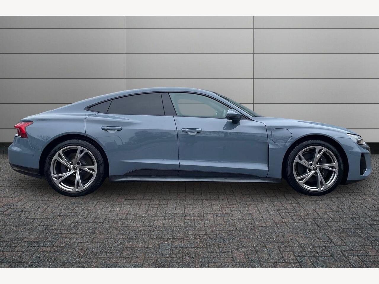 Used Audi e-tron GT 2022 for sale - 77498334: Photo 5