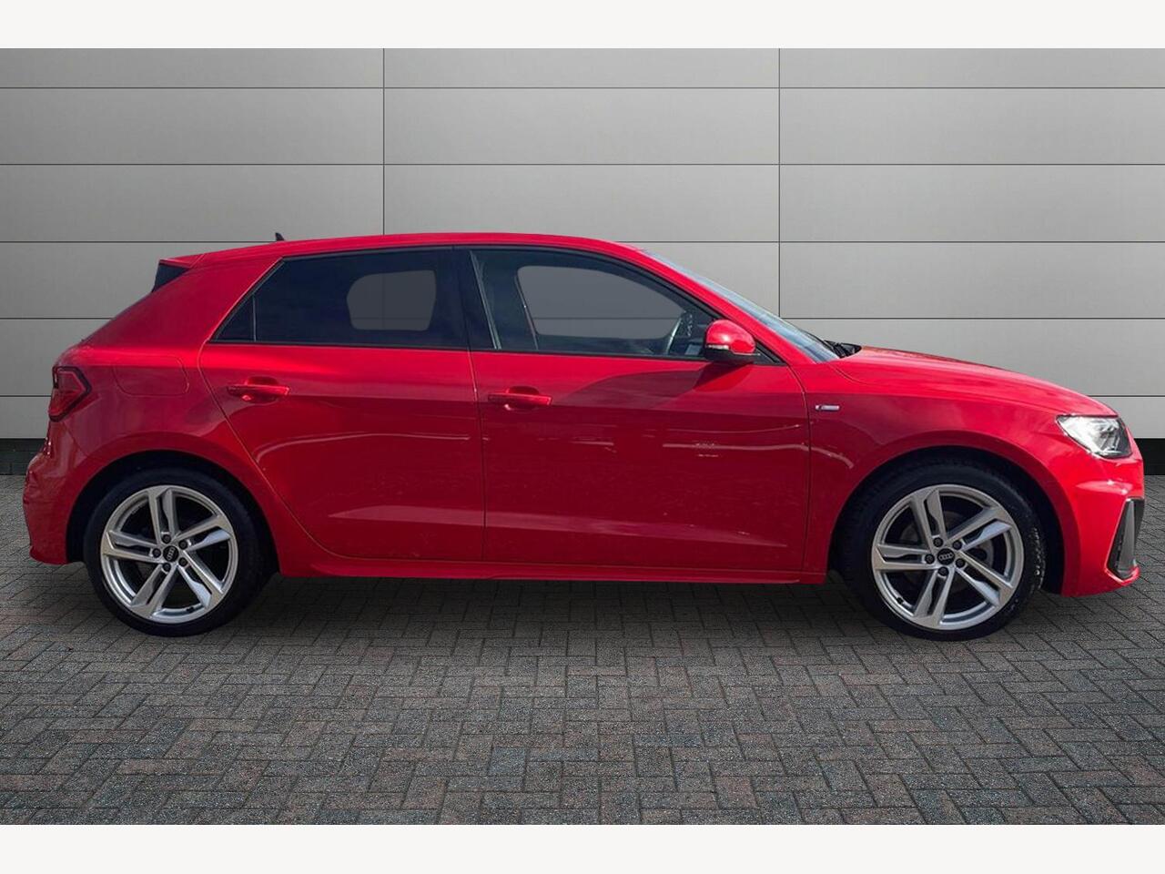 Used Audi A1 2023 for sale - 76675643: Photo 4