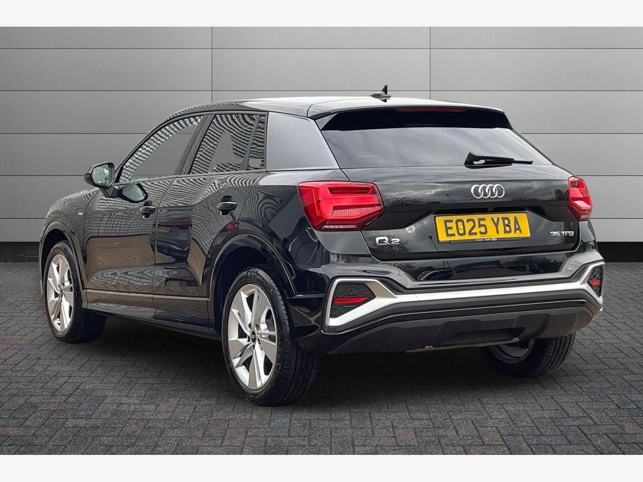 Used Audi Q2 2025 for sale - 76680621: Photo 3