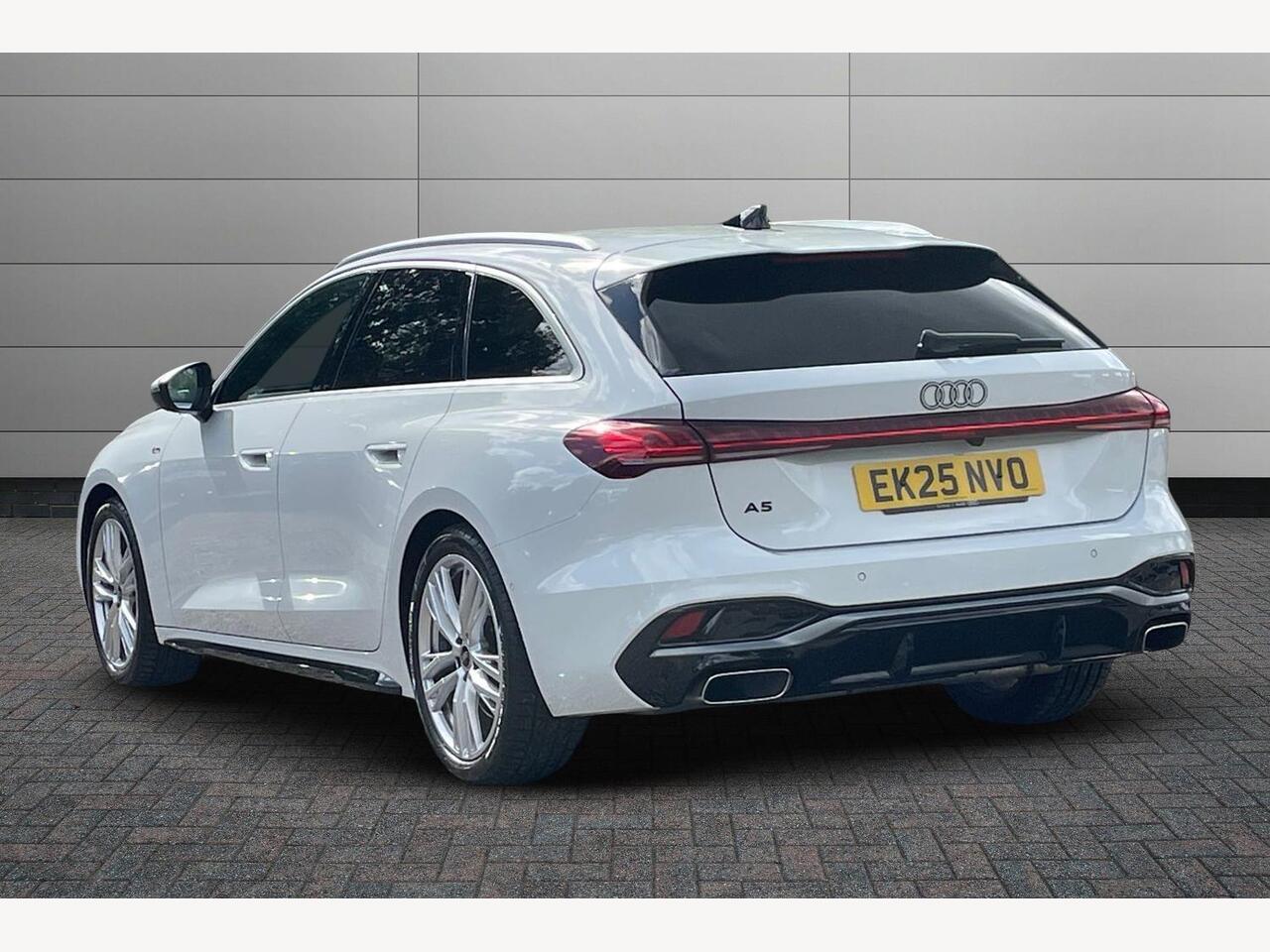 Used Audi A5 2025 for sale - 76680427: Photo 3