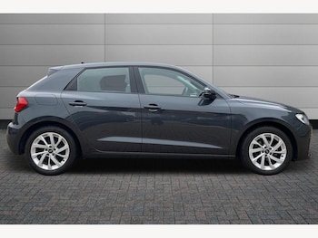 Used Audi A1 2023 for sale - 76675788: Photo