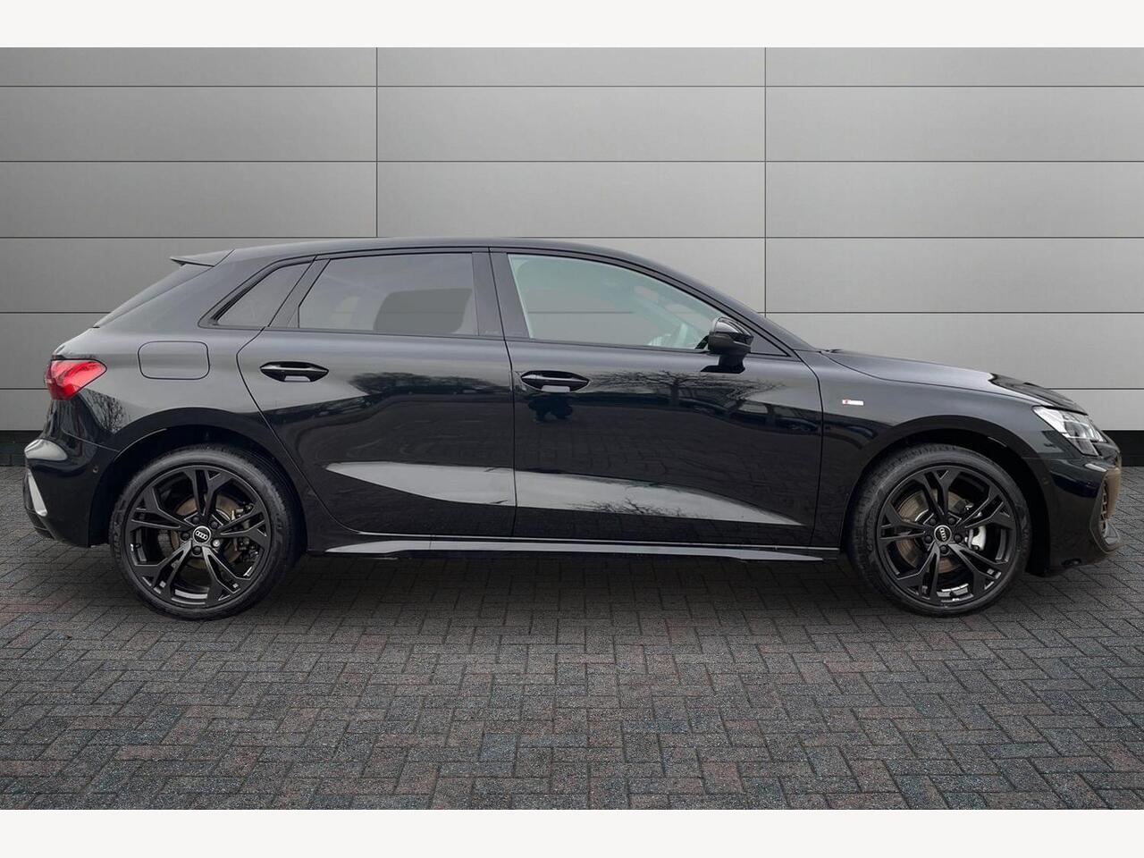 Used Audi A3 2025 for sale - 76999075: Photo 4