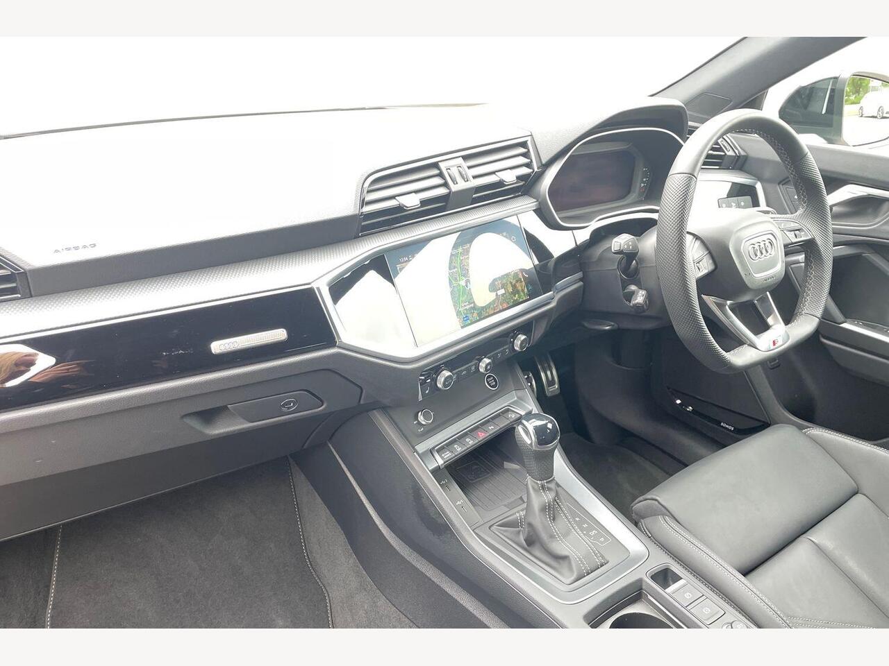 Used Audi Q3 2025 for sale - 76680659: Photo 2