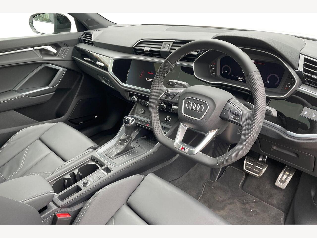 Used Audi Q3 2025 for sale - 76680659: Photo 6