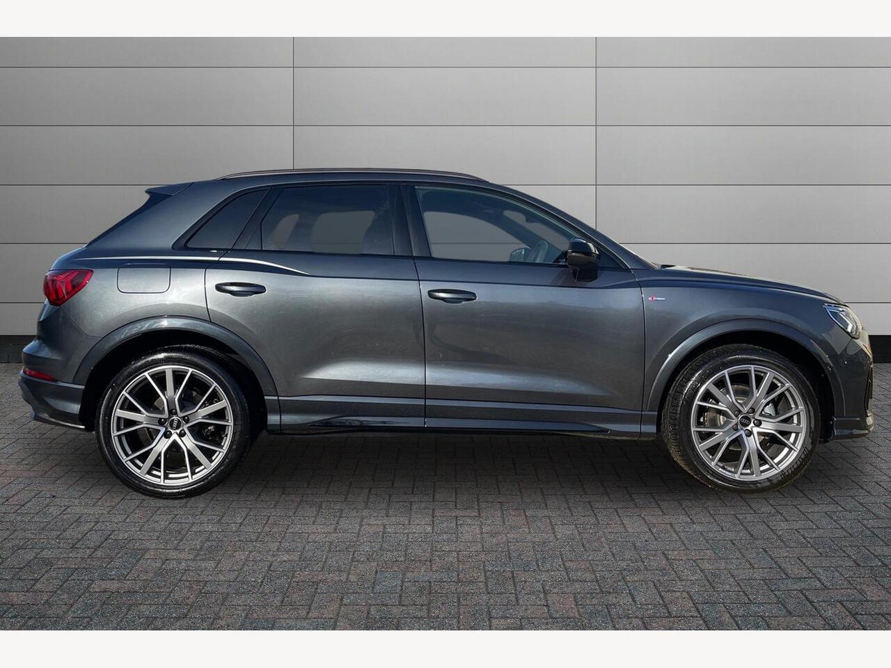 Used Audi Q3 2025 for sale - 77685570: Photo 4