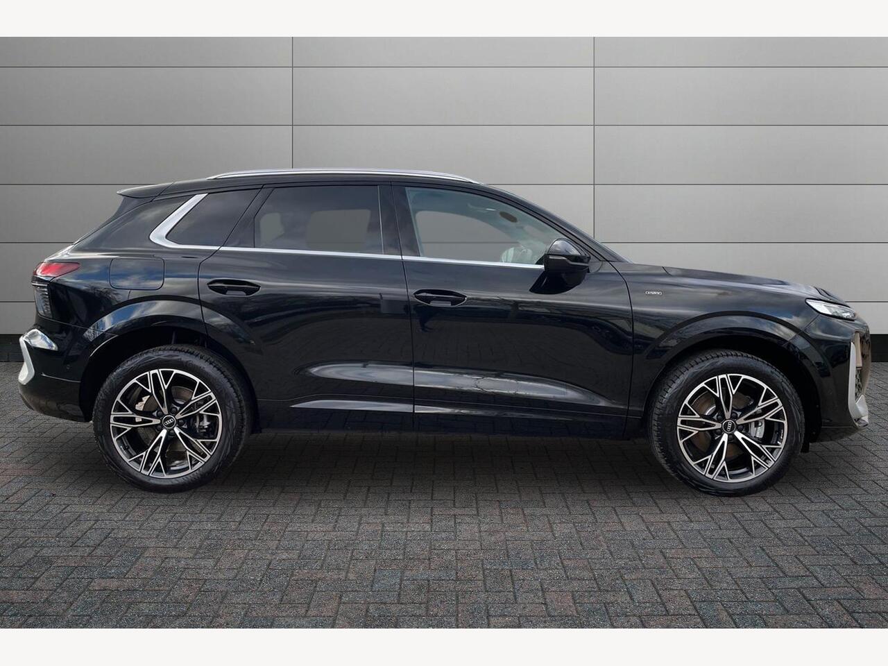 Used Audi Q3 2025 for sale - 77841220: Photo 4