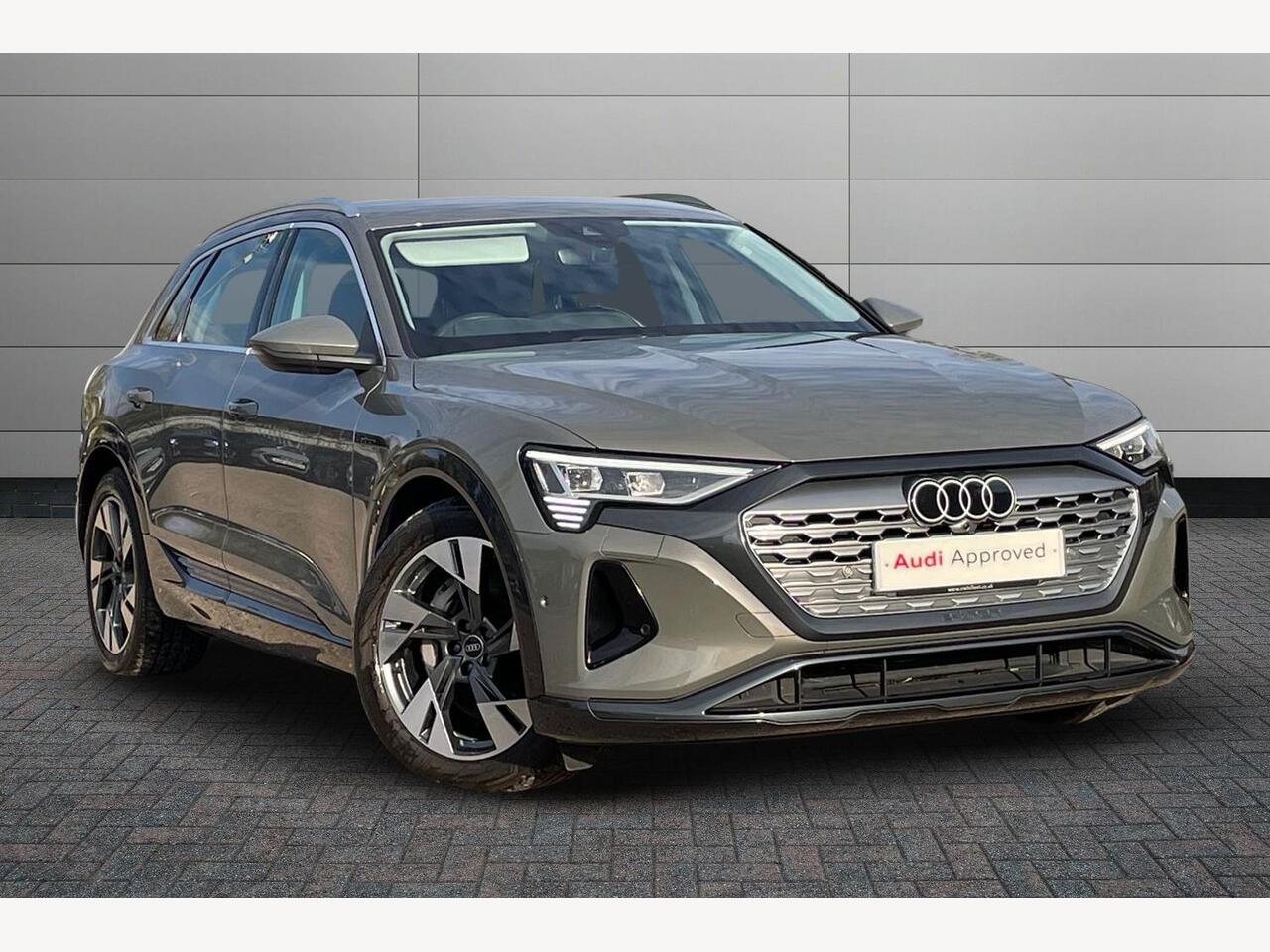 Used Audi Q8 2023 for sale - 76676833: Photo 1