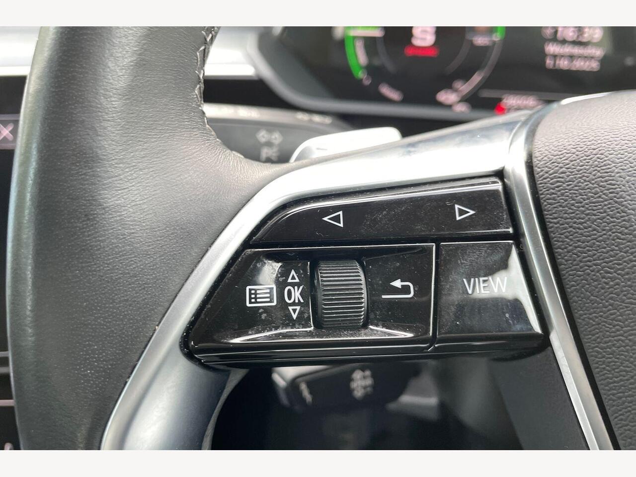 Used Audi Q8 2023 for sale - 76676833: Photo 18