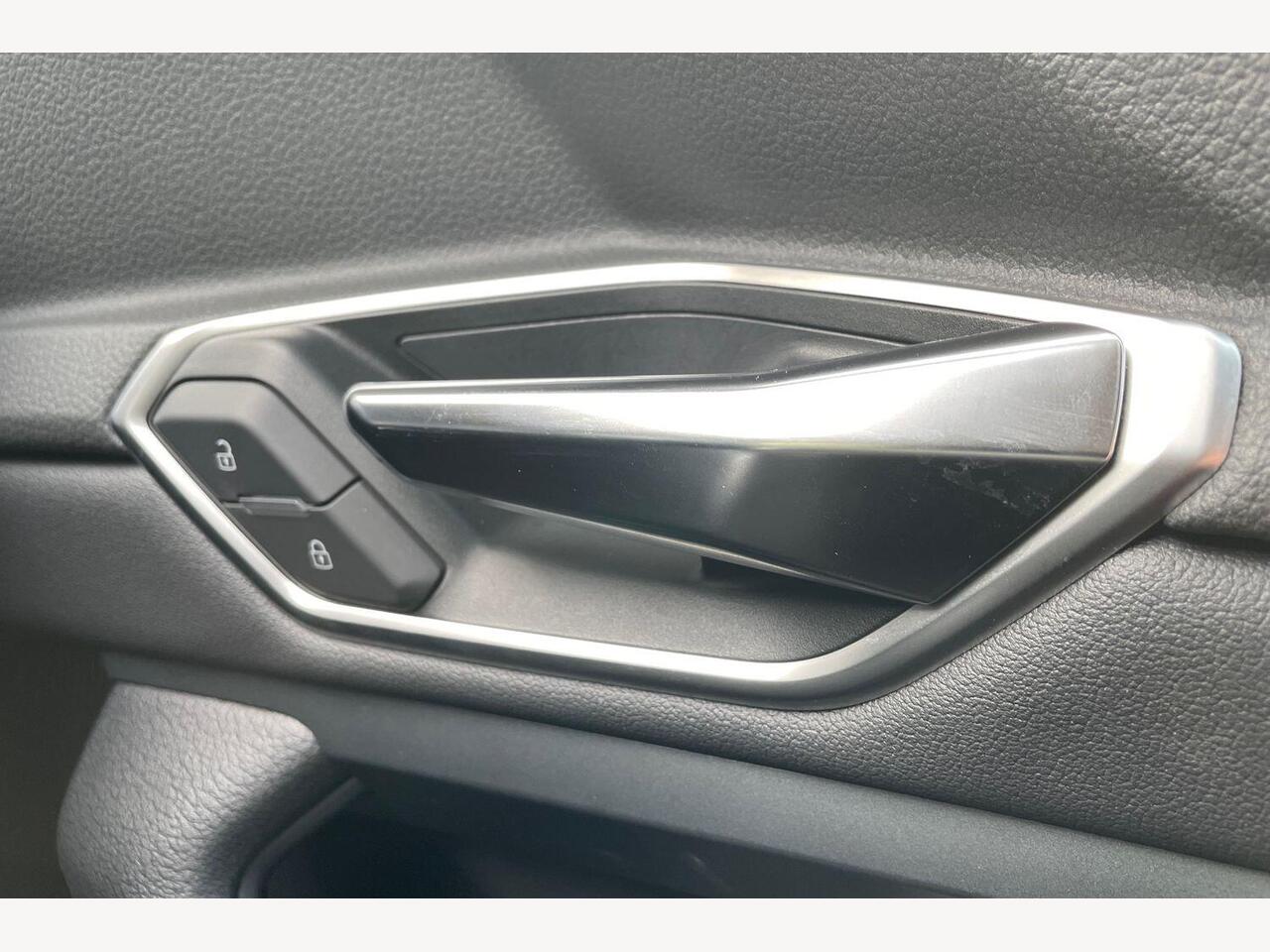 Used Audi Q8 2023 for sale - 76676833: Photo 23