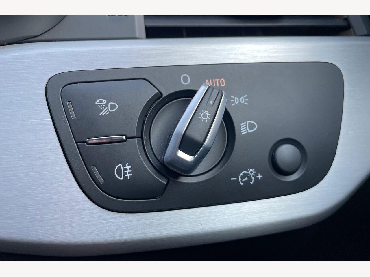 Used Audi A4 2021 for sale - 78021914: Photo 25