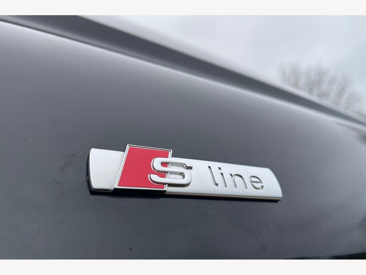 Used Audi Q4 e-tron 2025 for sale - 77698004: Photo 17