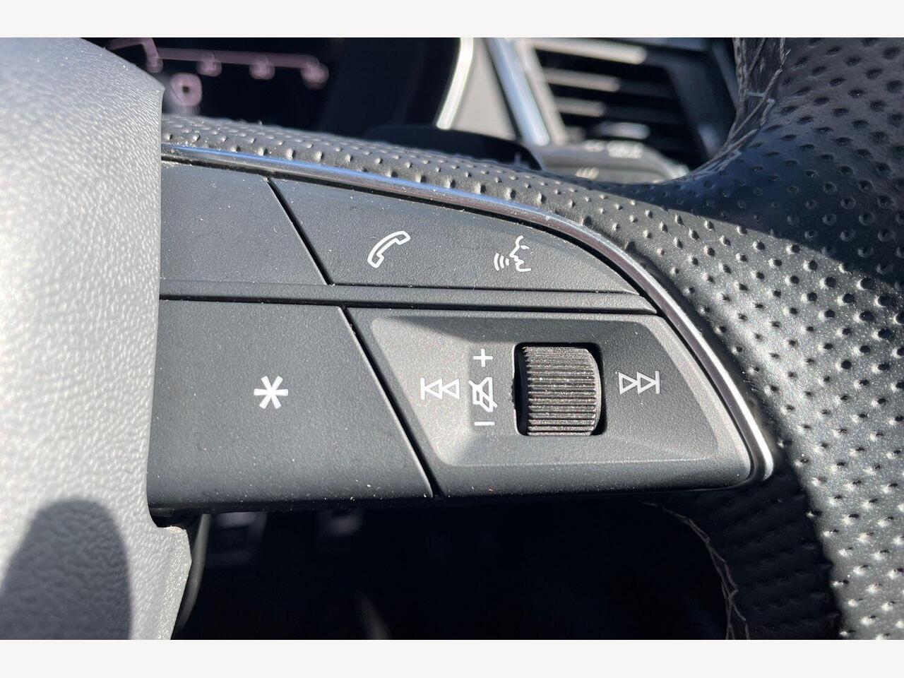 Used Audi Q5 2022 for sale - 76674701: Photo 19