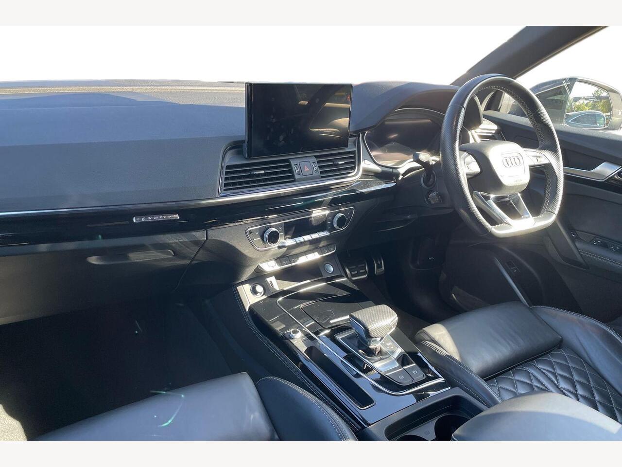 Used Audi Q5 2022 for sale - 76674701: Photo 2