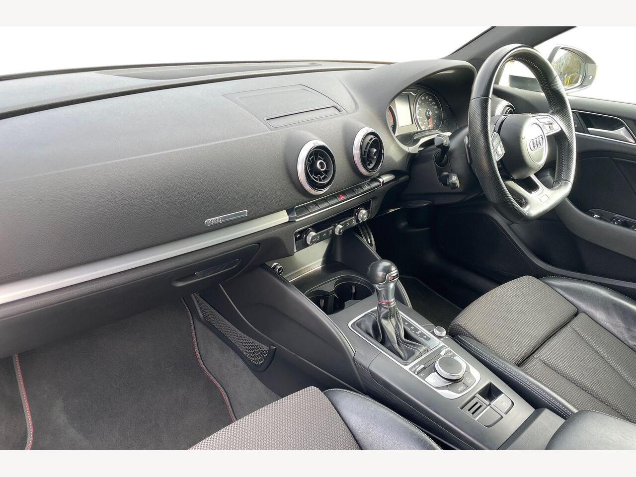 Used Audi A3 2017 for sale - 77910958: Photo 2