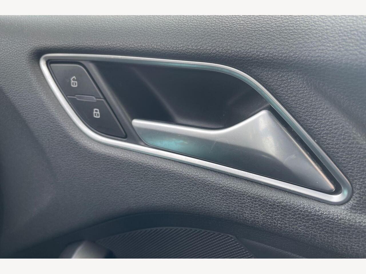 Used Audi A3 2017 for sale - 77910958: Photo 24