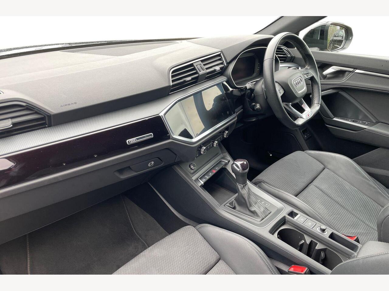 Used Audi Q3 2023 for sale - 78070893: Photo 2