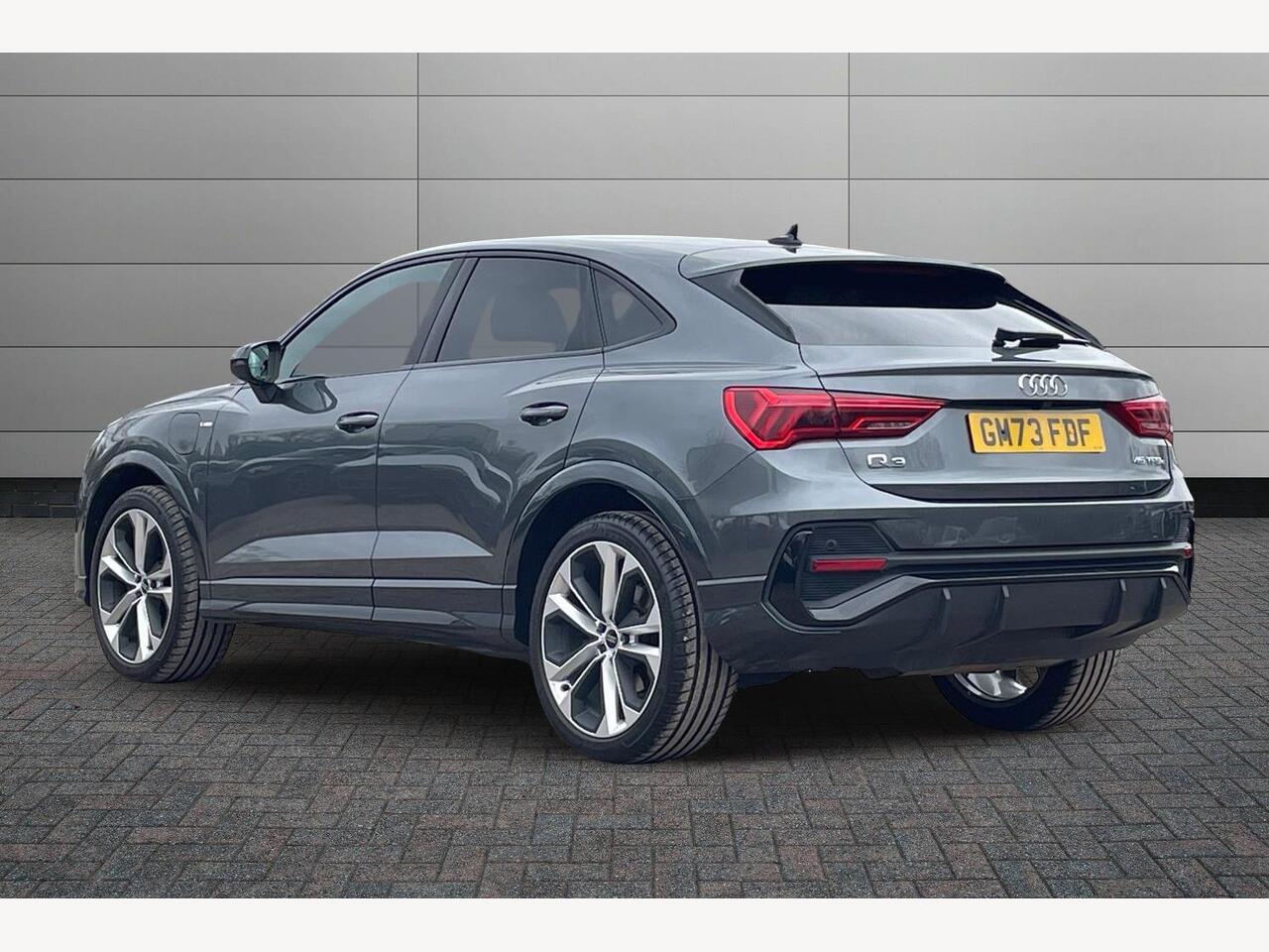 Used Audi Q3 2023 for sale - 78070893: Photo 3