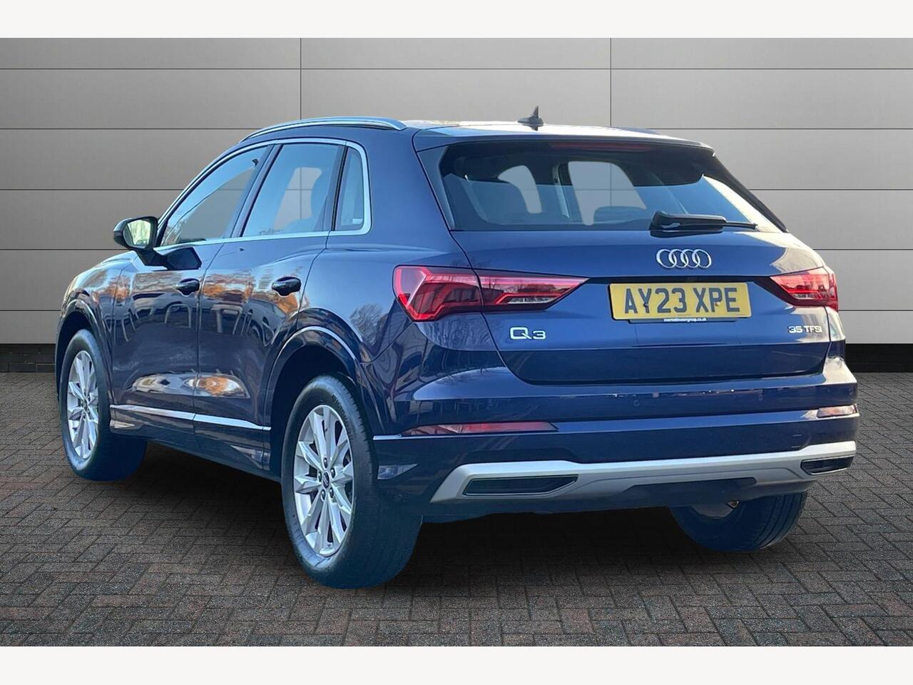 Used Audi Q3 2023 for sale - 76826450: Photo 3