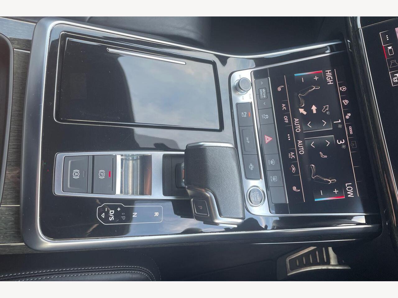 Used Audi Q7 2022 for sale - 76675587: Photo 16