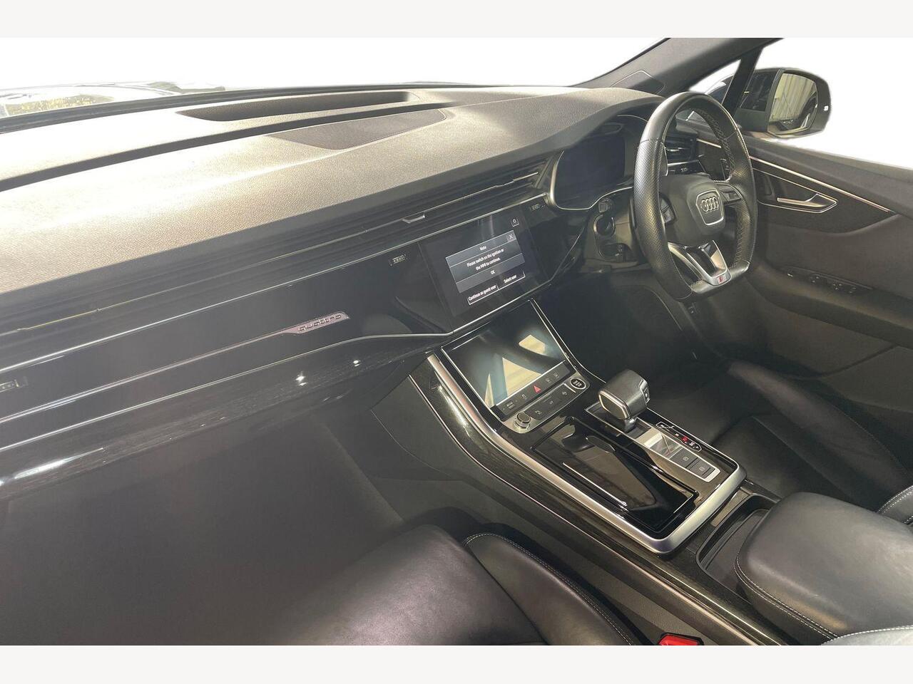 Used Audi Q7 2022 for sale - 76675587: Photo 2