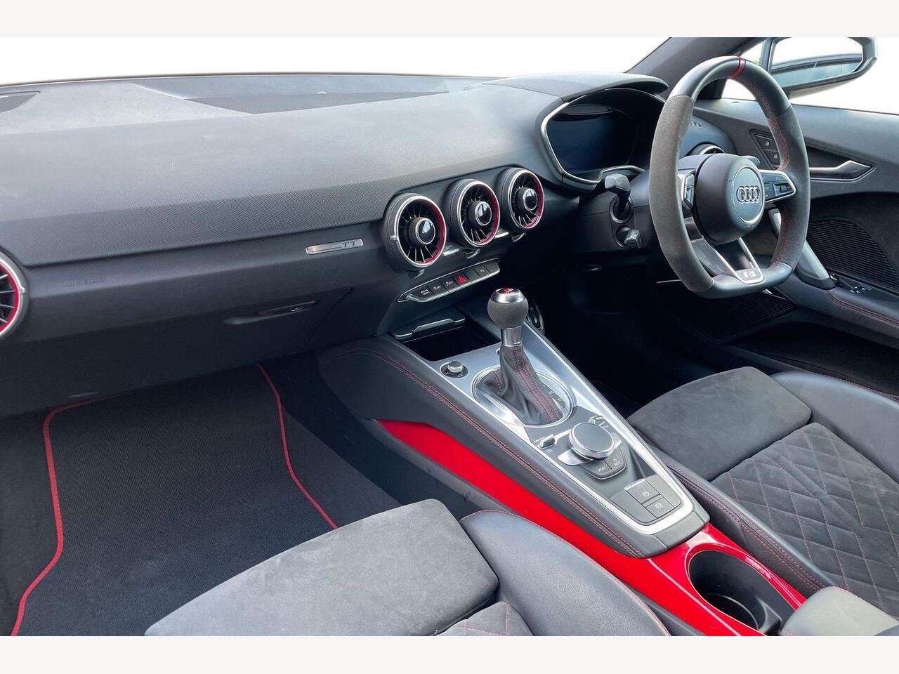 Used Audi TT 2023 for sale - 76914584: Photo 2