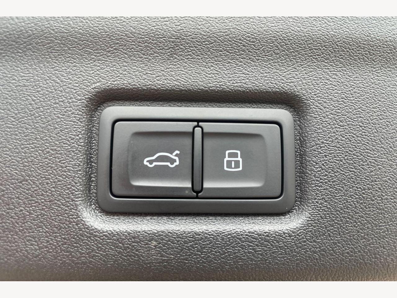 Used Audi Q6 e-tron 2025 for sale - 76680183: Photo 21