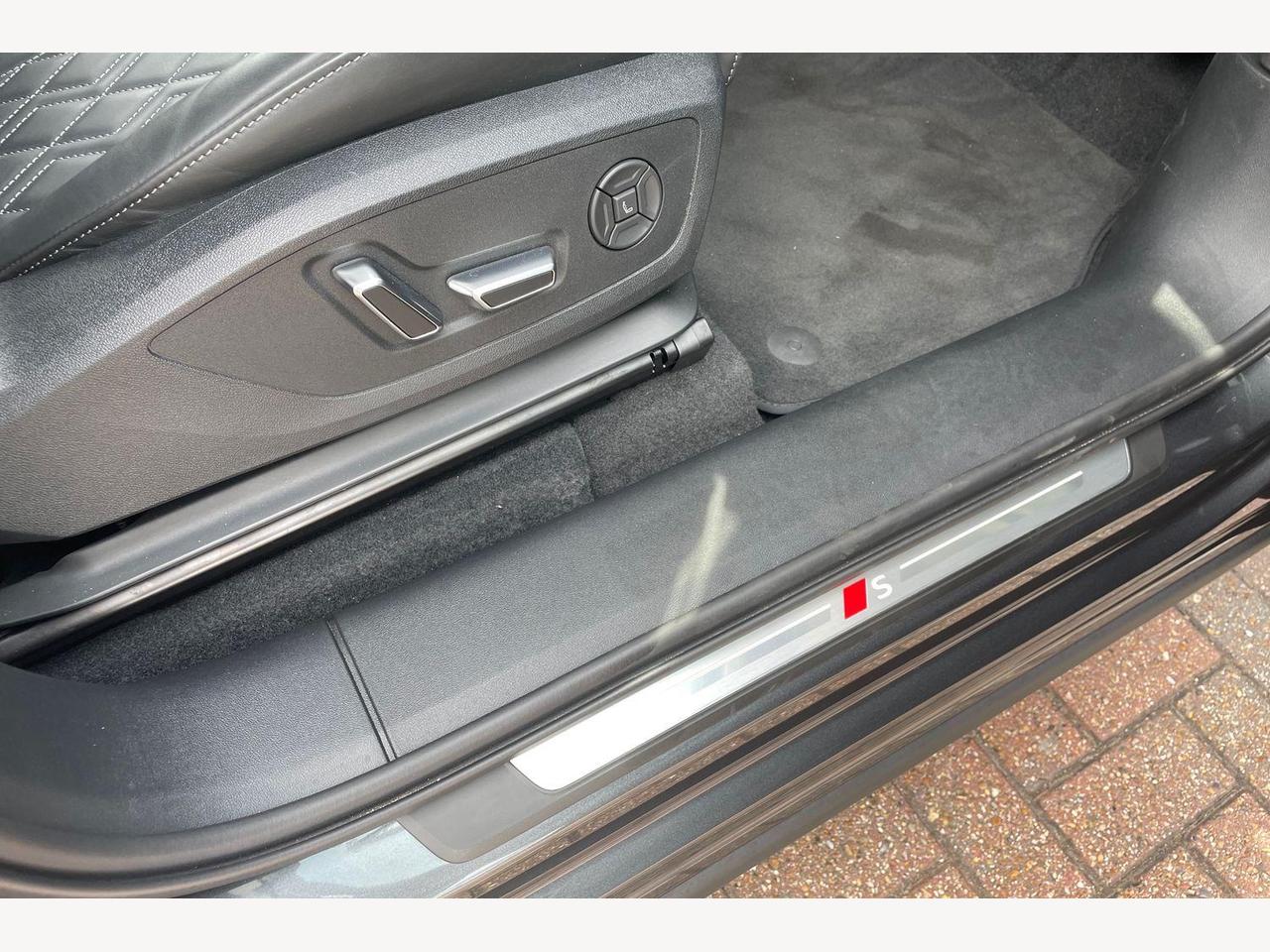 Used Audi Q6 e-tron 2025 for sale - 76680183: Photo 23