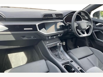 Used Audi Q3 2025 for sale - 76679946: Photo