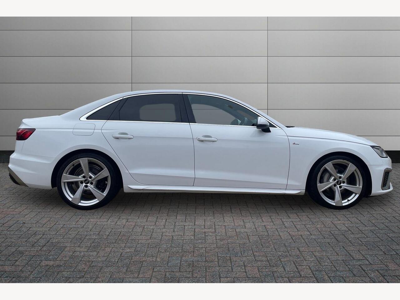 Used Audi A4 2022 for sale - 77551903: Photo 5