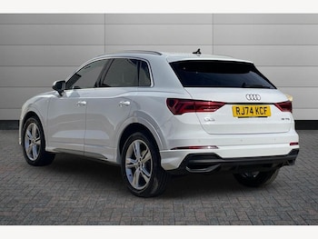 Used Audi Q3 2024 for sale - 77927042: Photo