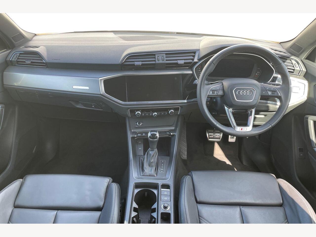 Used Audi Q3 2024 for sale - 77927042: Photo 9