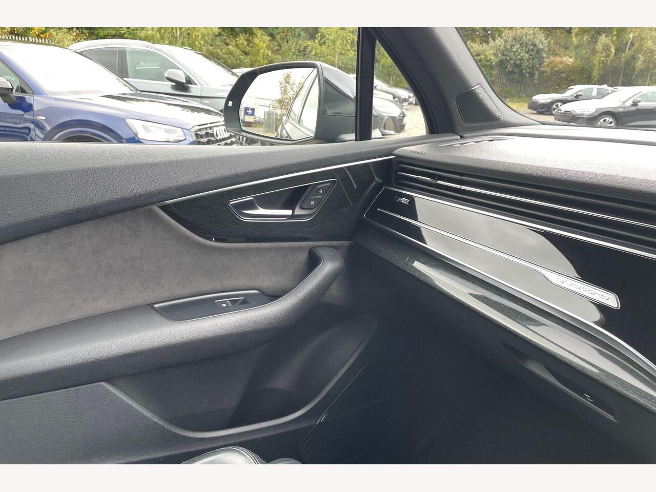 Used Audi Q7 2021 for sale - 76674573: Photo 25