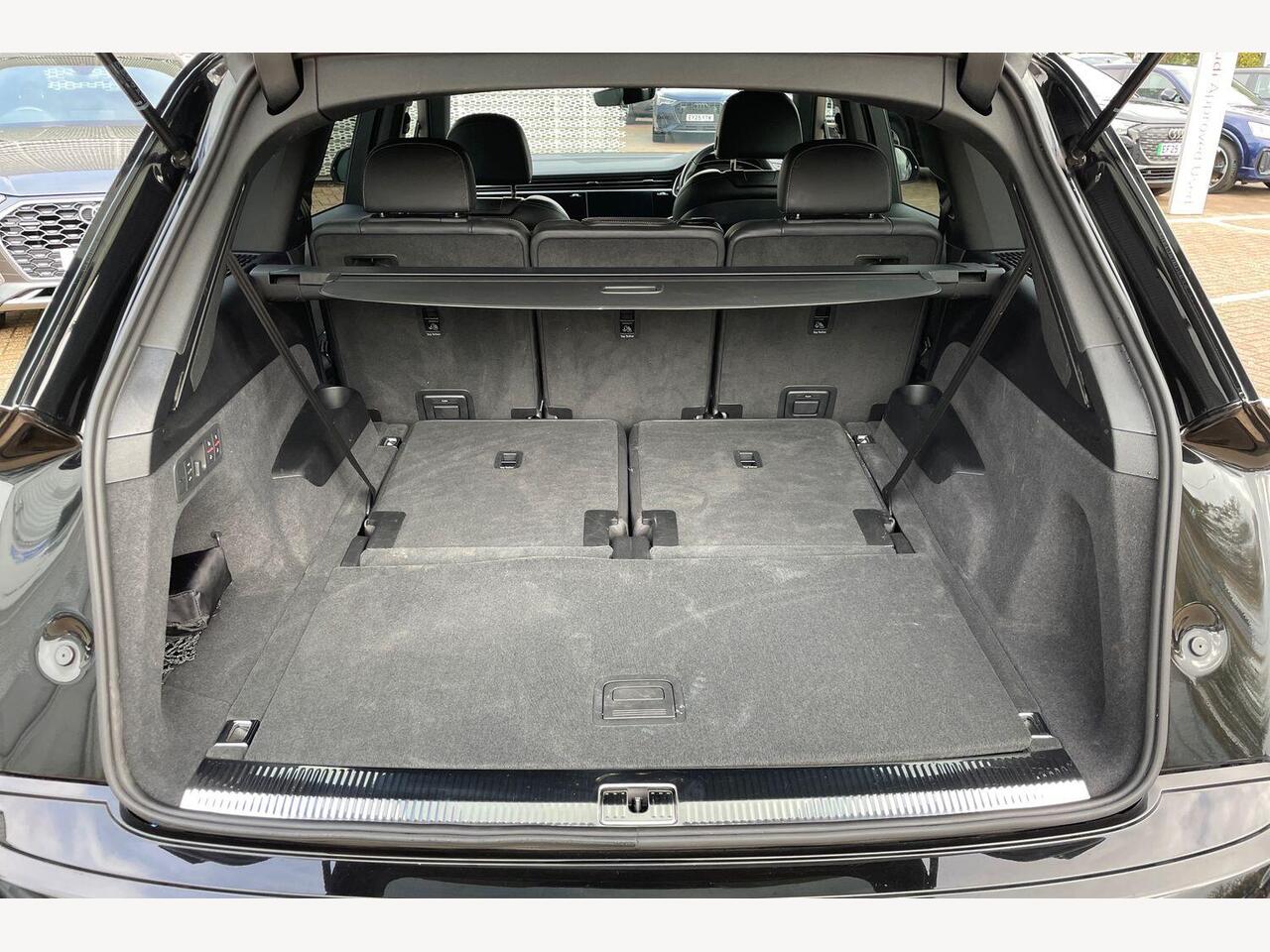 Used Audi Q7 2022 for sale - 76675067: Photo 12