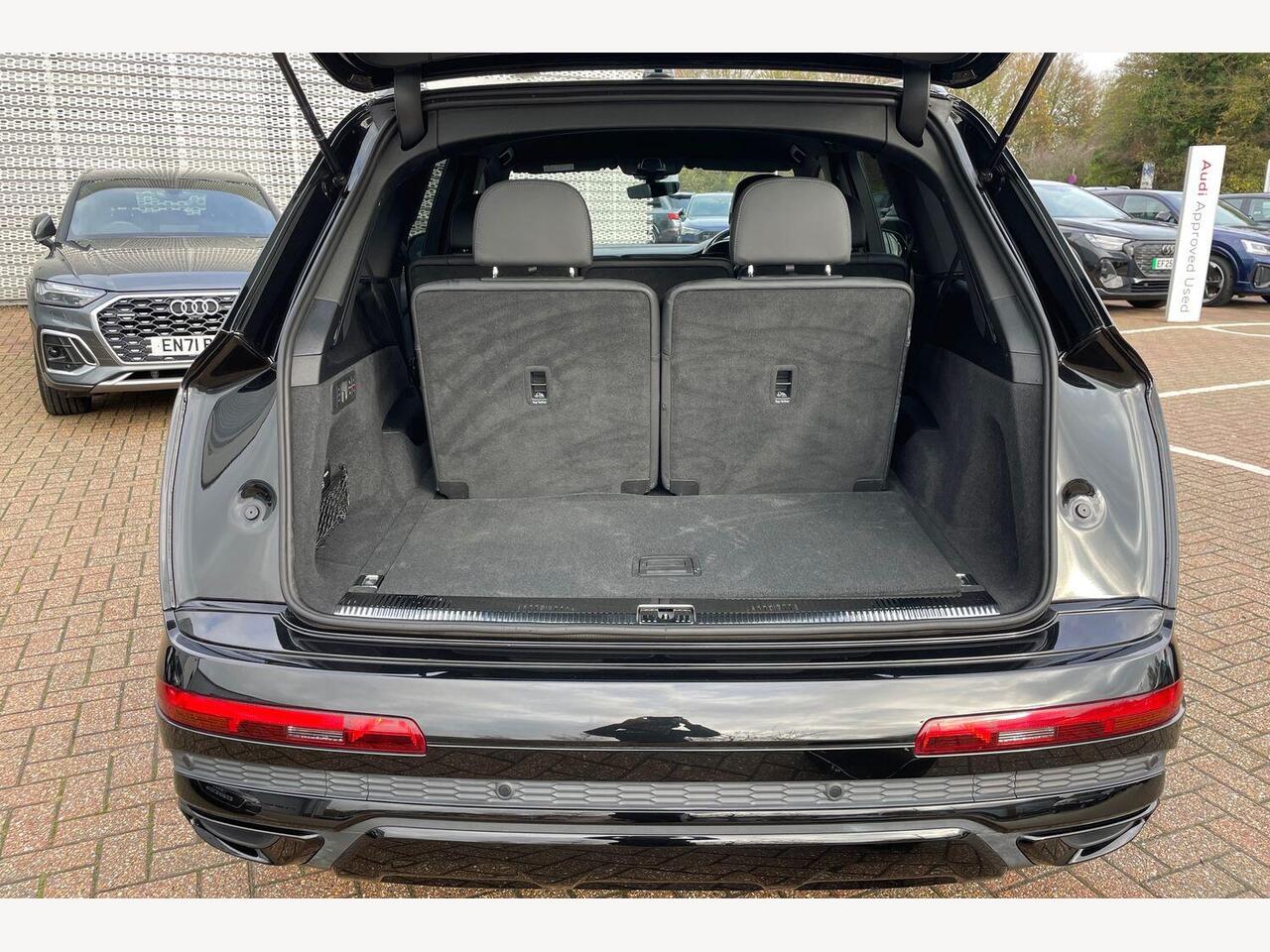 Used Audi Q7 2022 for sale - 76675067: Photo 17