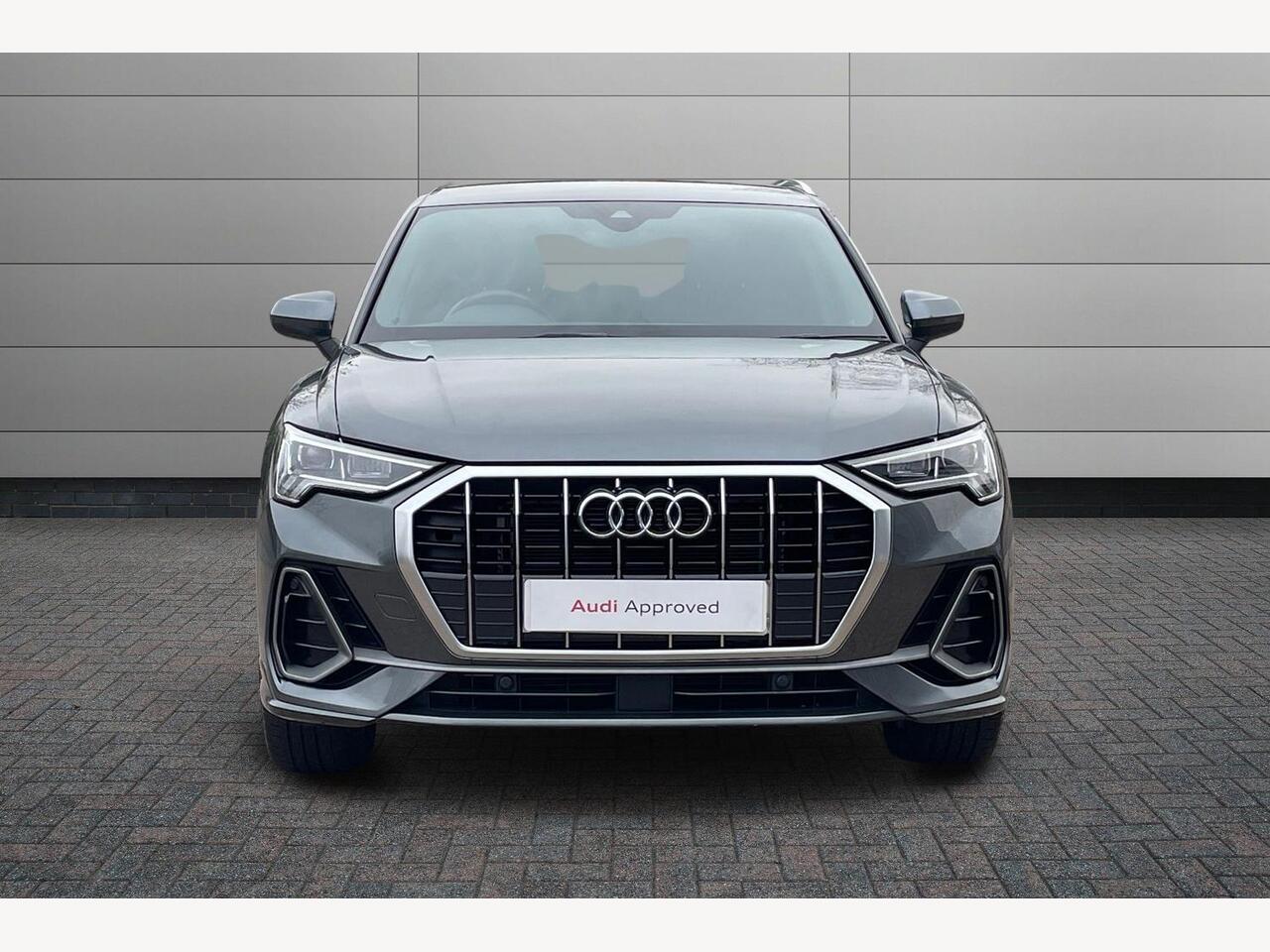 Used Audi Q3 2023 for sale - 77332706: Photo 10