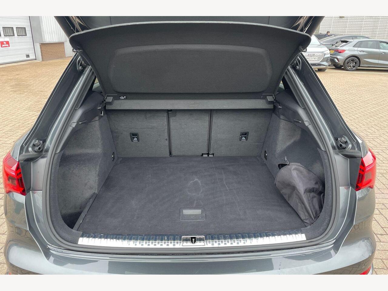 Used Audi Q3 2023 for sale - 77332706: Photo 12