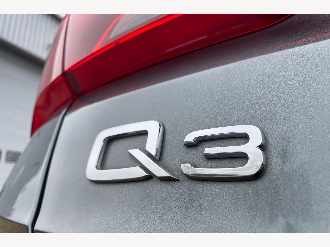 Used Audi Q3 2023 for sale - 77332706: Photo 15