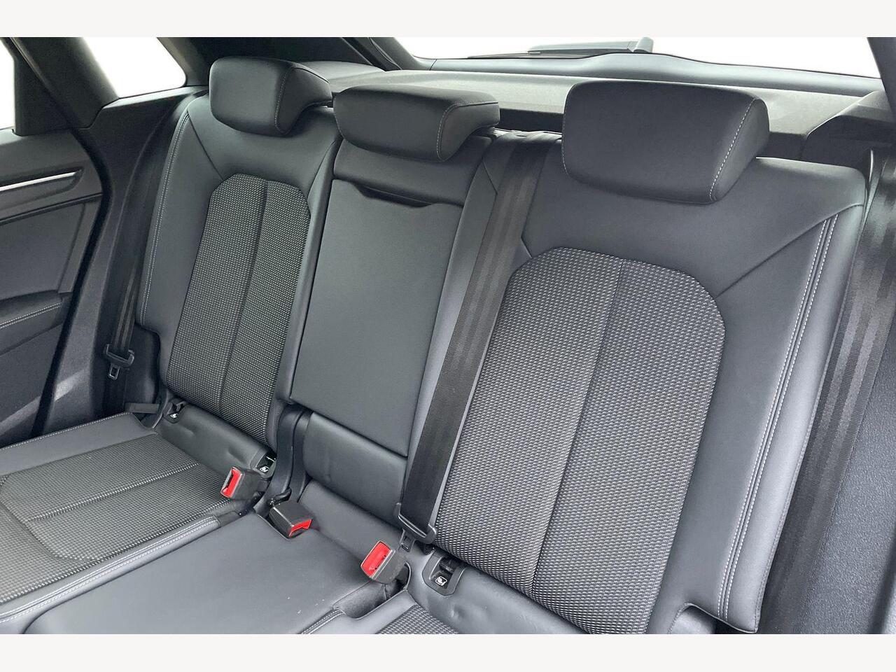 Used Audi Q3 2023 for sale - 77332706: Photo 8