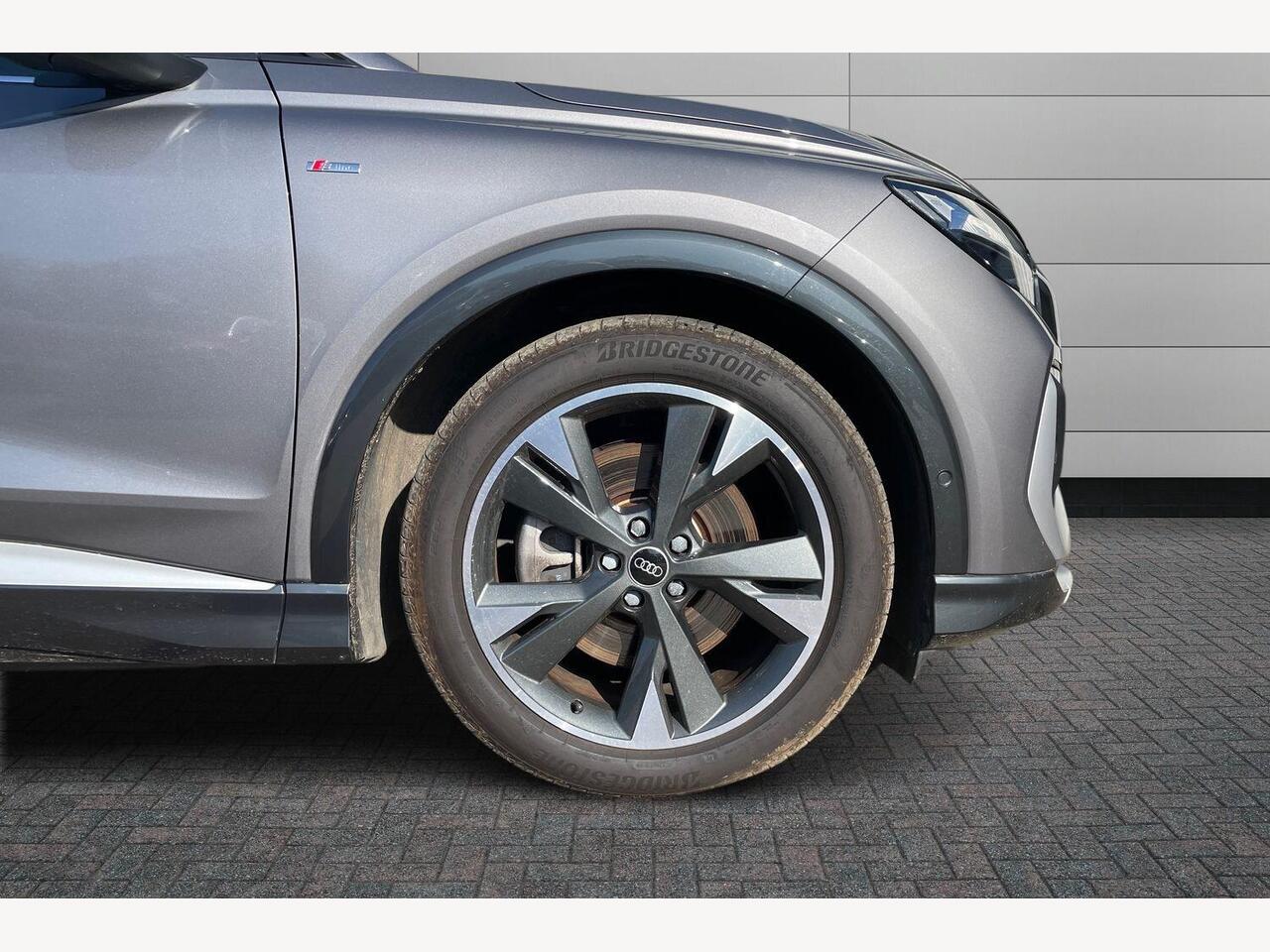 Used Audi Q4 e-tron 2022 for sale - 77770923: Photo 5