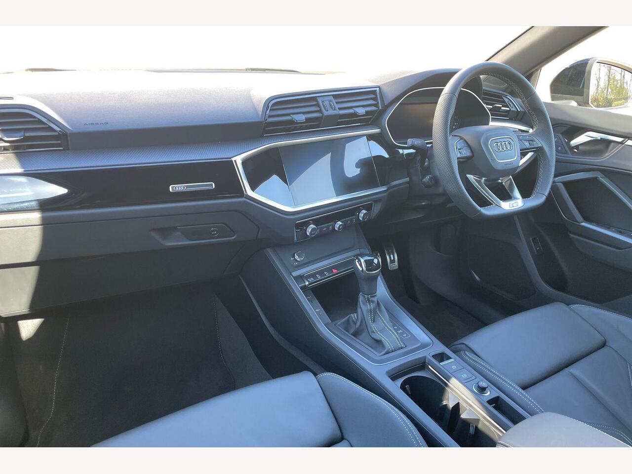 Used Audi Q3 2025 for sale - 77959482: Photo 2