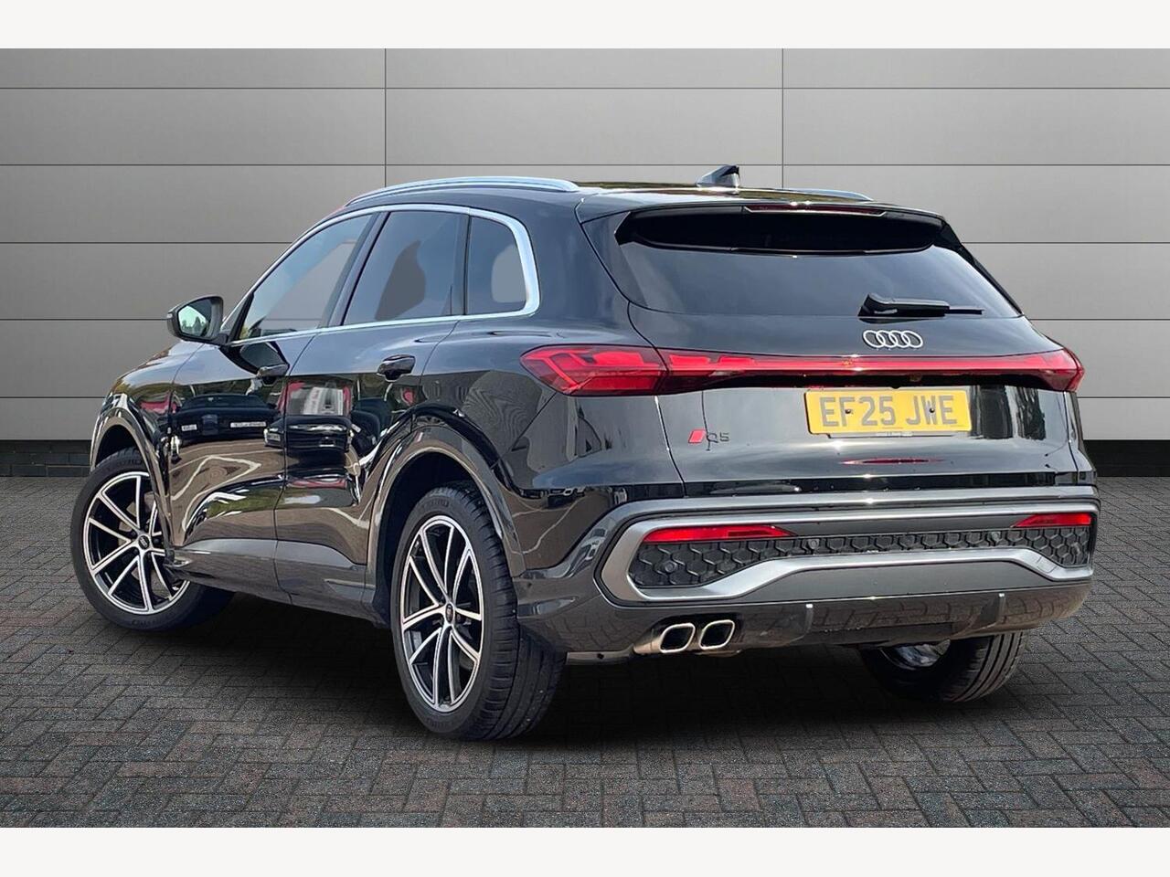 Used Audi Q5 2025 for sale - 76678210: Photo 3