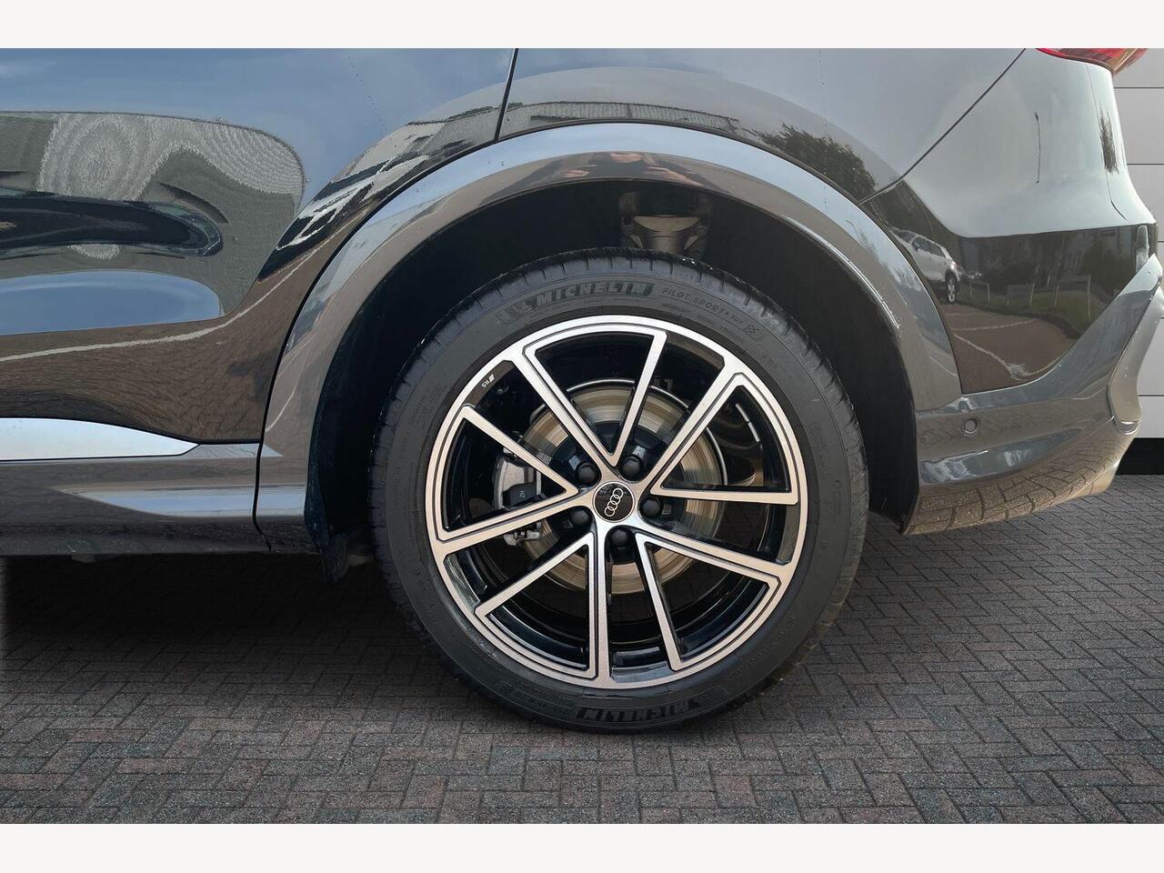 Used Audi Q5 2025 for sale - 76678210: Photo 5