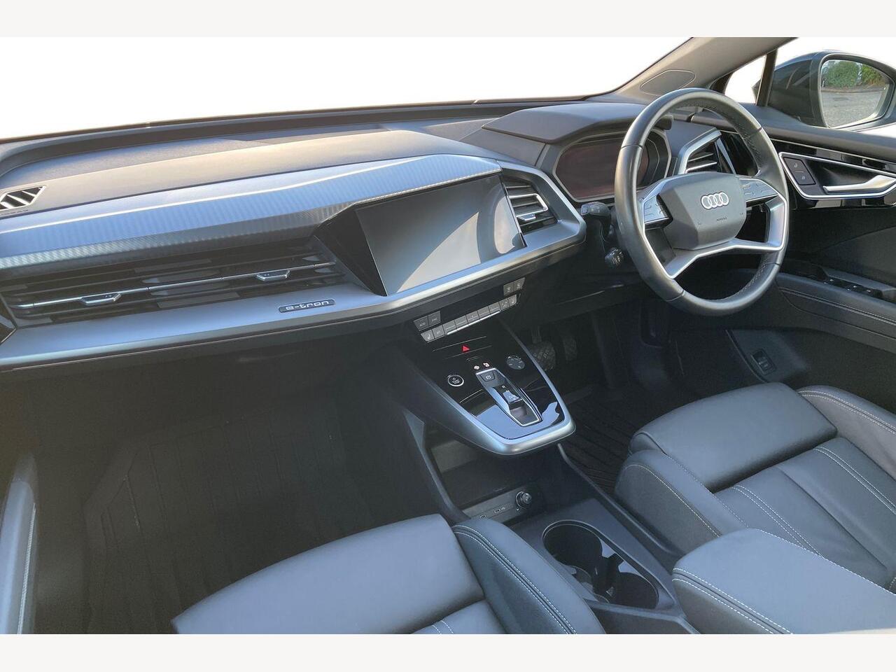 Used Audi Q4 e-tron 2024 for sale - 76955555: Photo 2