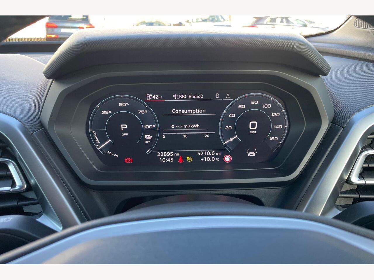 Used Audi Q4 e-tron 2024 for sale - 76955555: Photo 7