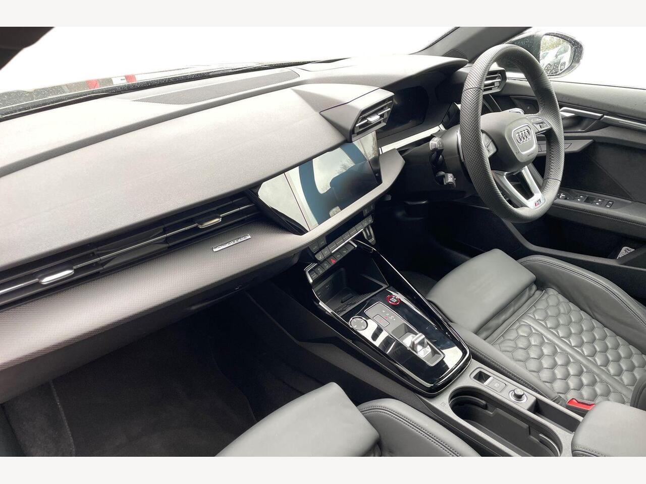 Used Audi RS3 2023 for sale - 78070808: Photo 2