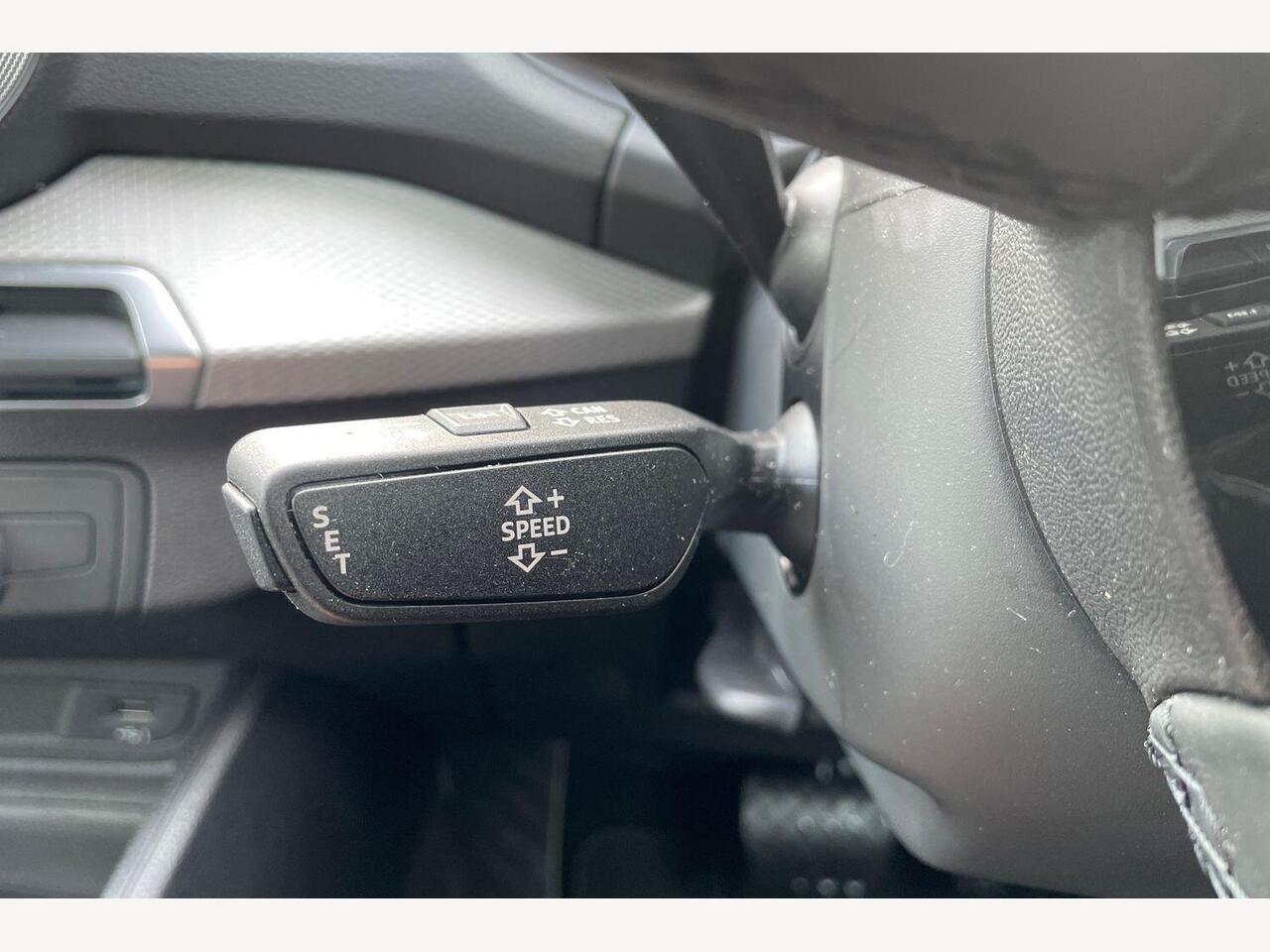 Used Audi Q2 2024 for sale - 76677283: Photo 17