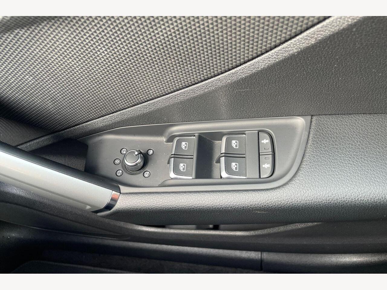 Used Audi Q2 2024 for sale - 76677283: Photo 19