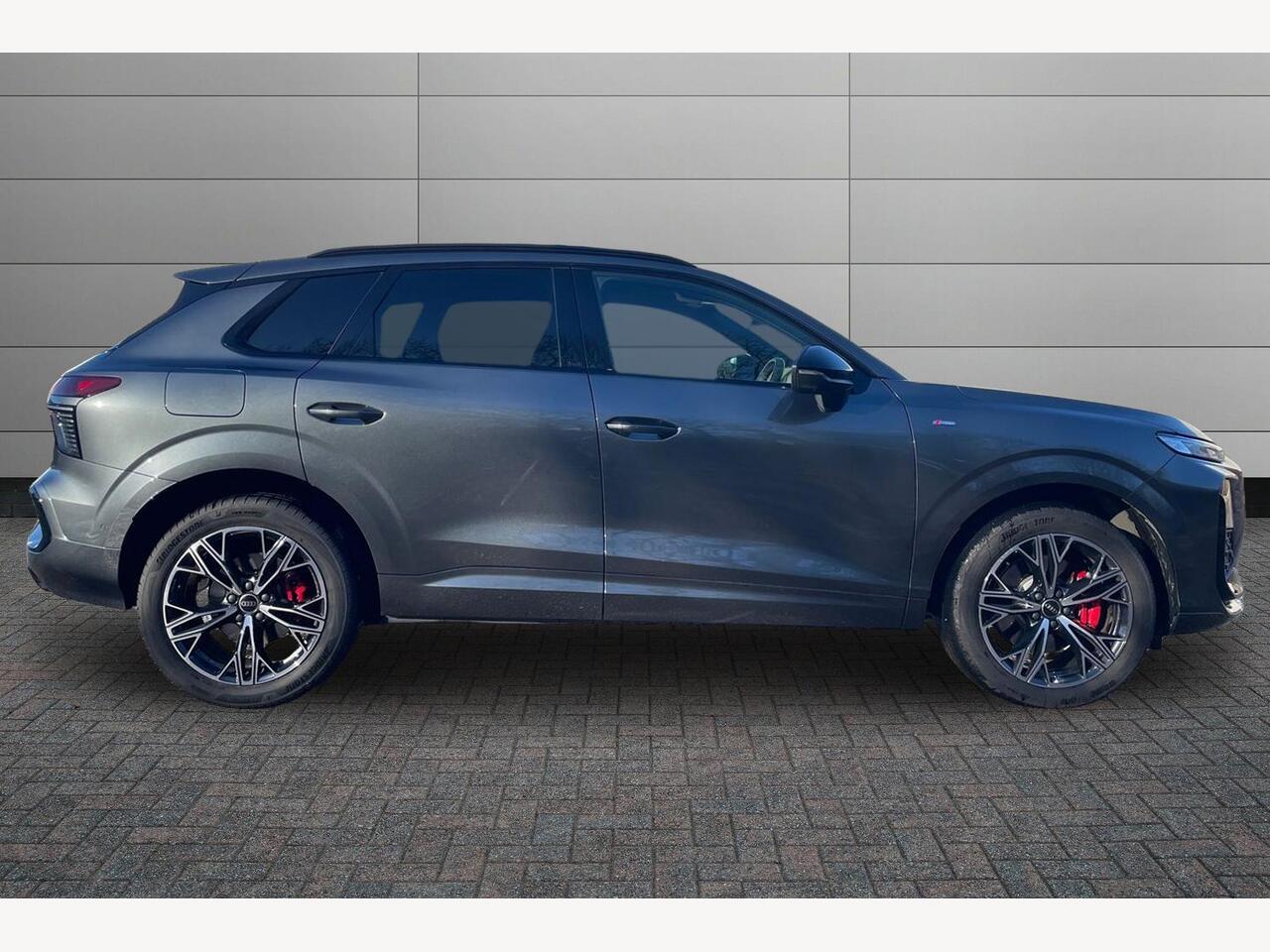 Used Audi Q3 2025 for sale - 77885230: Photo 4