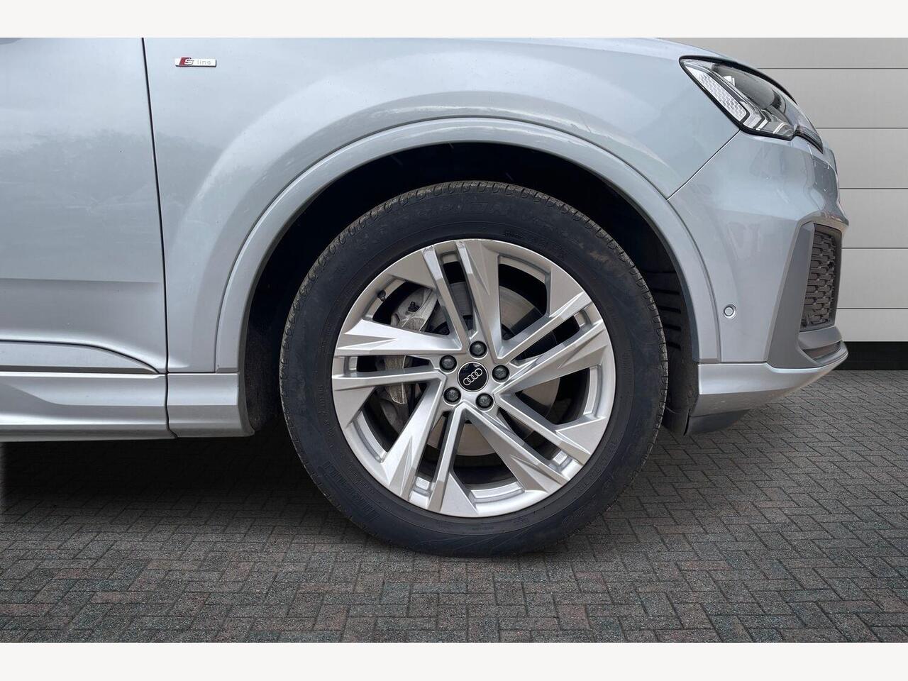 Used Audi Q7 2023 for sale - 78070951: Photo 5