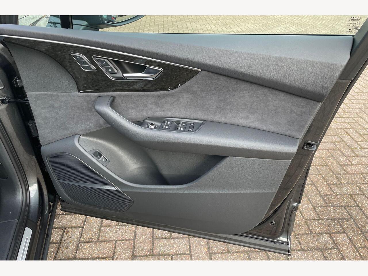 Used Audi Q7 2025 for sale - 77638118: Photo 14